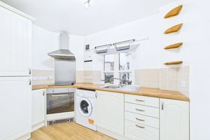 Kitchen- click for photo gallery